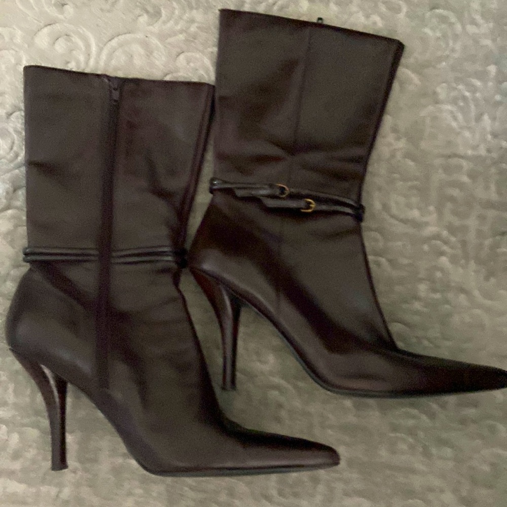 Chocolate Brown Nine West Boot!